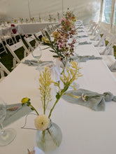 Lade das Bild in den Galerie-Viewer, Blumen für Feste