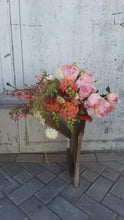 Lade das Bild in den Galerie-Viewer, Mittwoch Blumengruß - üppiger Blumenbund per Post